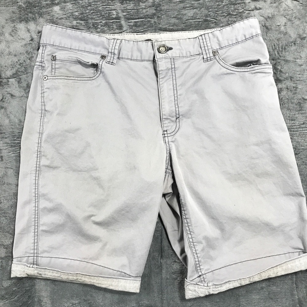 INC International Concepts Shorts Mens 34 Grey Stretch Cotton Cuffed Chino 1144